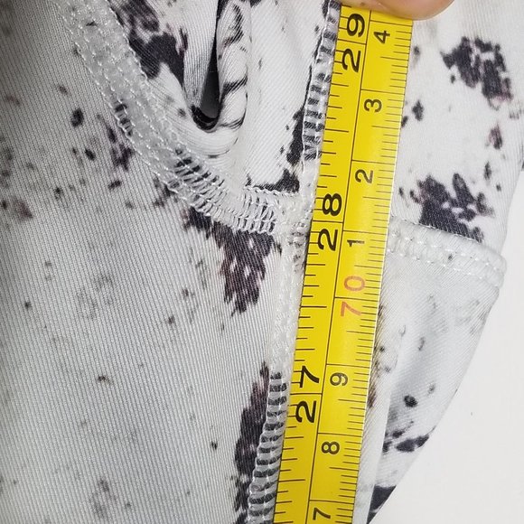Aurum Snakeskin Printed Workout Leggings White Black Exercise Pants Size XXS - Picture 10 of 14